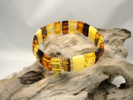 Bracelet Multicolor Rectangular: click to enlarge