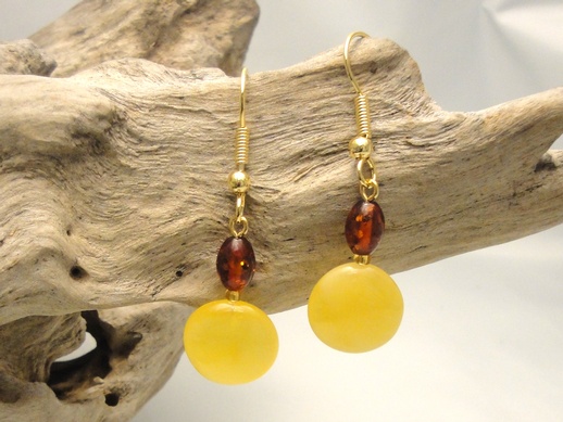 Earrings Milky Color Candy and Cognac Color Olive: click to enlarge