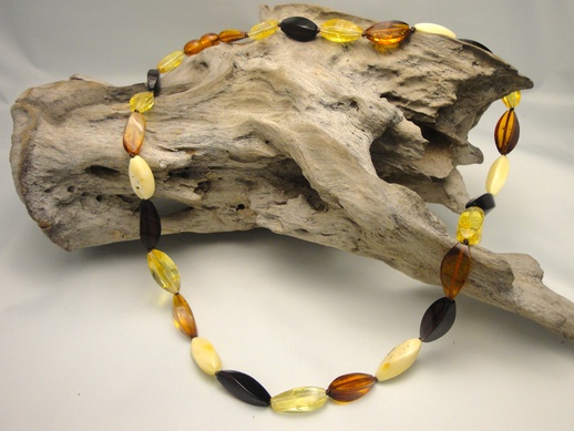 Necklace Almonds Multicolor Medium Lengh: click to enlarge